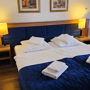 https://bursztyn-spa.kolobrzeghotels.com