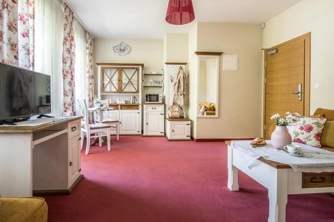 Villa Adamo & Relax Zakopane 0*,